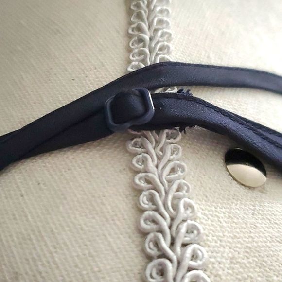 Zoe & Rose Boho Navy & White Lace Flowy Summer Festival Silky Shift Mini Dress - Picture 11 of 13